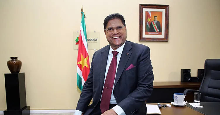 Surinam’ın eski Devlet Başkanı Santokhi yaşamını yitirdi