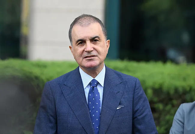 son-dakika-ak-parti-sozcusu-omer-celikten-onemli-aciklamalar-1750689357468.jpeg Son dakika: AK Parti Sözcüsü Ömer Çelik: İsrail müzakereler sürerken saldırdı
