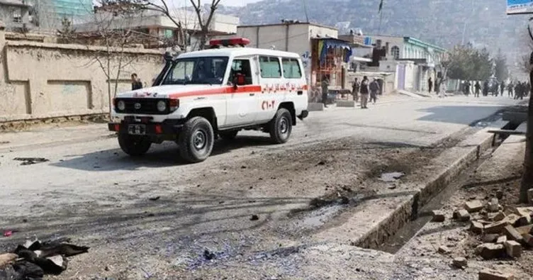 Afganistan’da bombalı saldırı: 2 polis hayatını kaybetti