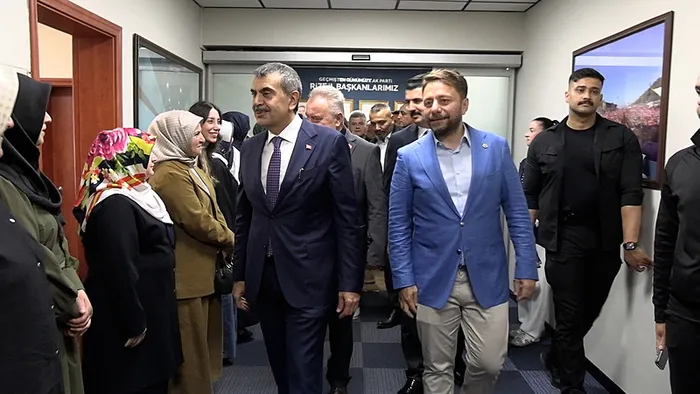 milli-egitim-bakani-yusuf-tekin-hacli-seferleri-kavramini-tarih-mufredatindan-cikardik-1784290403880.jpg