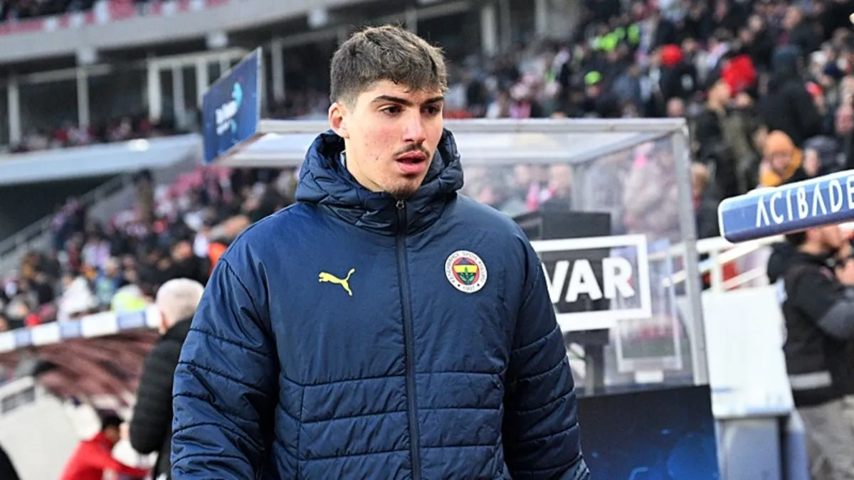 Fenerbahçe'de Yusuf Akçiçek'e dev talip! Kararı belli oldu...