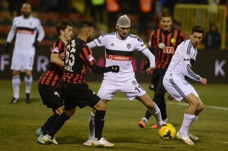 Eskişehirspor - Beşiktaş maçının fotoğrafları