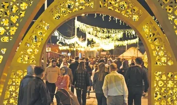 Sofralar kuruluyor yardımlar başlıyor