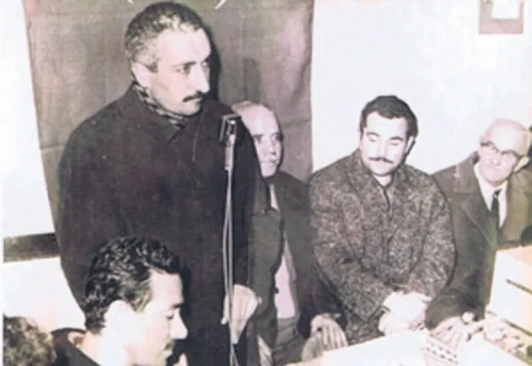 SON DAKİKA | SABAH FETÖ’nün kirli geçmişini ifşa ediyor! CIA güdümlü FETÖ darbelerle palazlandı