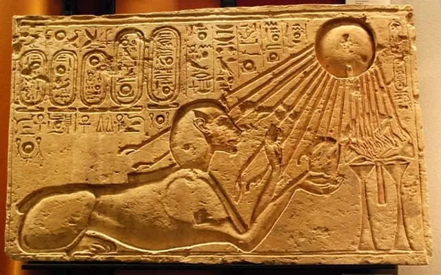 Tanrı’ya inanan firavun Akhenaton’un gizemi!