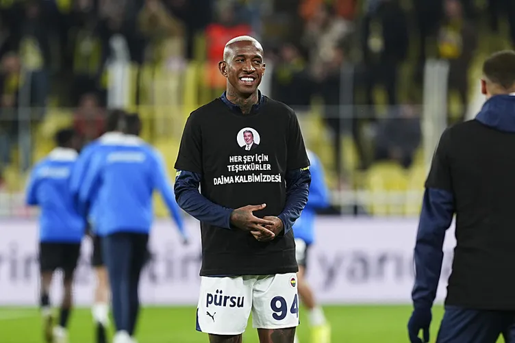 Son dakika haberi: Fenerbahçe - Rizespor maçında olay pozisyonlar! VAR devreye girdi ve...