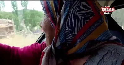 Yanan evine bakarak ağlayan yaşlı kadın yürekleri burktu | Video
