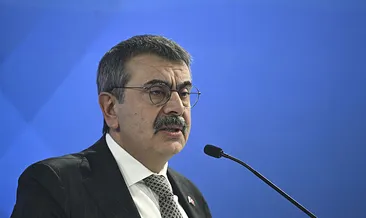 Bakan Tekin: Eğitim öğretim yılına ‘bayrak sevgisi’ temasıyla başladık