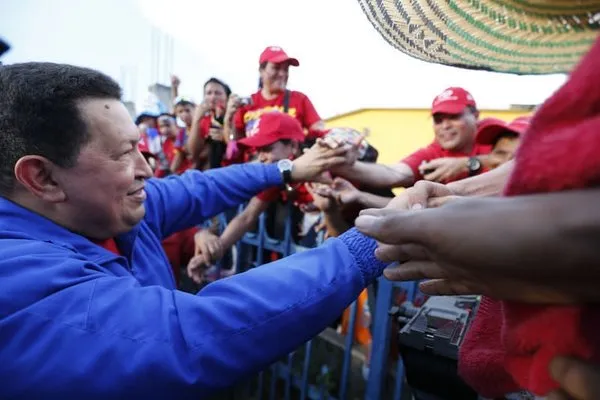 Chavez'den Obama'ya övgü