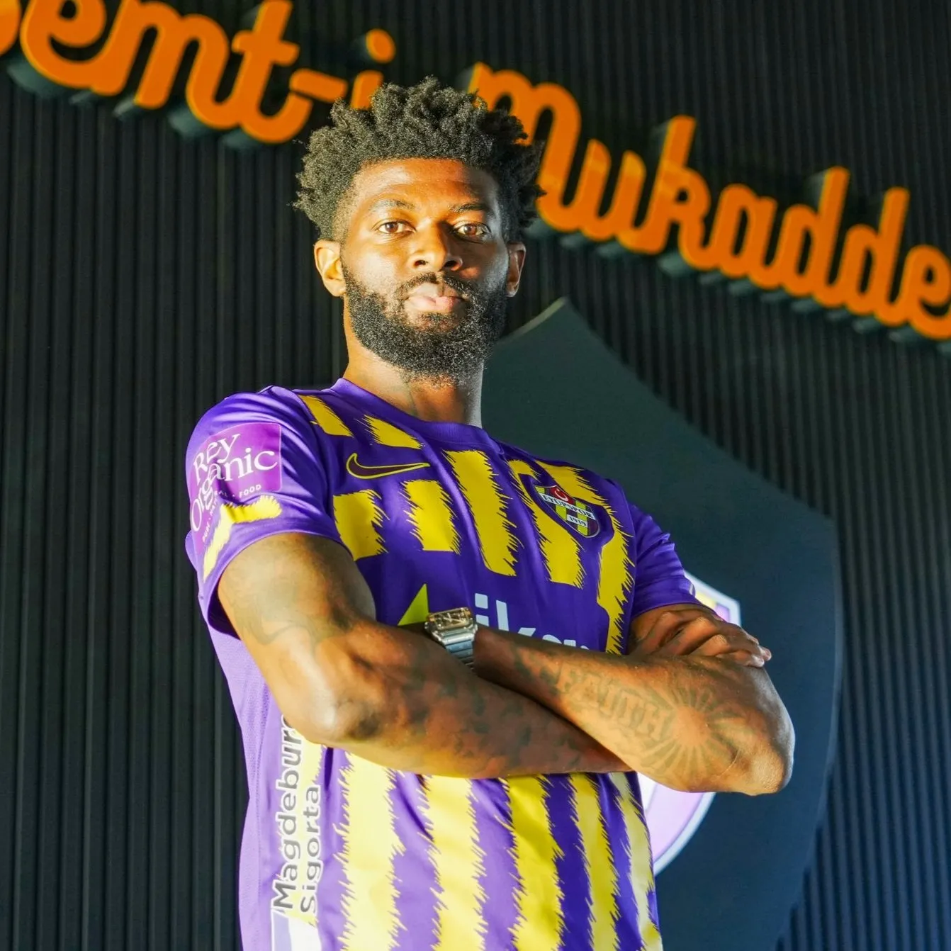 Süper Lig’de transferler peş peşe açıklandı! İşte atılan tüm imzalar...