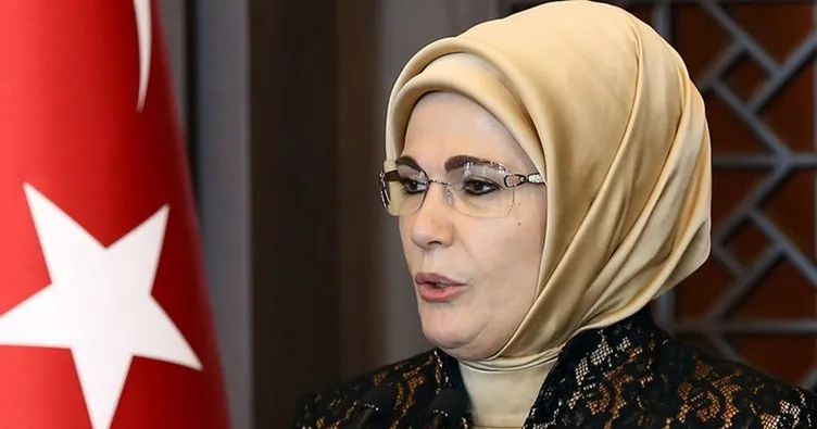Emine Erdoğan AK Parti Kadın Teşkilatı ile buluştu