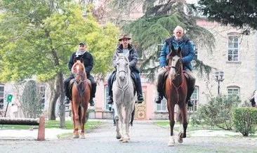 Endülüs’ten Mekke’ye at sırtında hac yolculuğu #istanbul