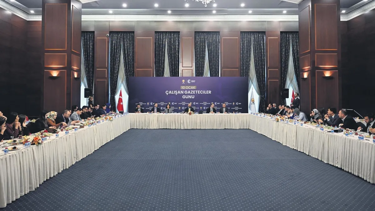 AK Parti’den 10 Ocak Çalışan Gazeteciler Günü mesa…