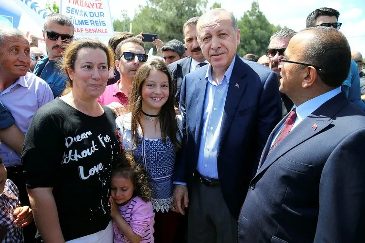 Vatandaşlar Cumhurbaşkanı Erdoğan'ı Isparta'da coşkuyla karşıladı