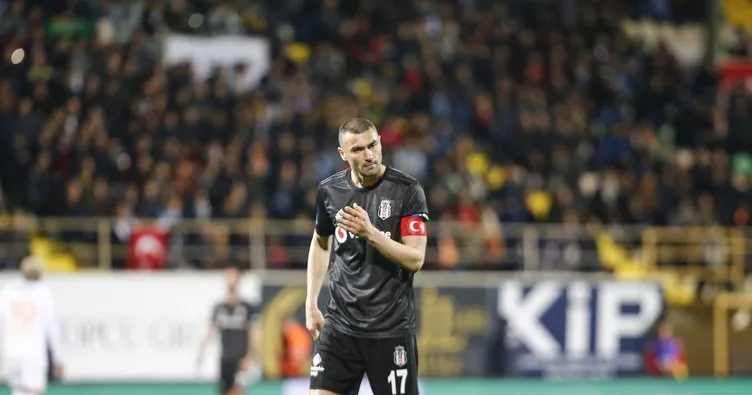 Burak Yılmaz Çin’den özür diledi!