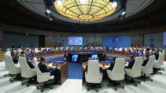 natodan-karadenizde-yeni-hamle-gemilerin-korunmasi-icin-ek-unsular-gonderilecek-1792513401562.jpeg NATO’dan Karadeniz’de yeni hamle: Gemilerin korunması için ek unsular gönderilecek