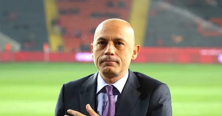 Cüneyt Çakır’dan genç hakemlere tavsiye!