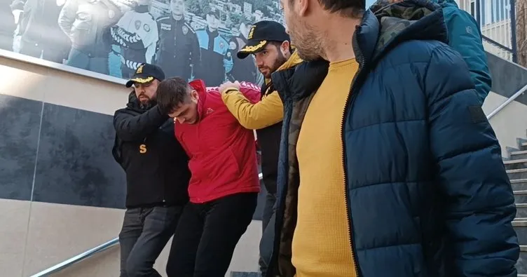Kadıköy’de kuyumcudan milyonluk vurgun yapan hırsızlar yakalandı