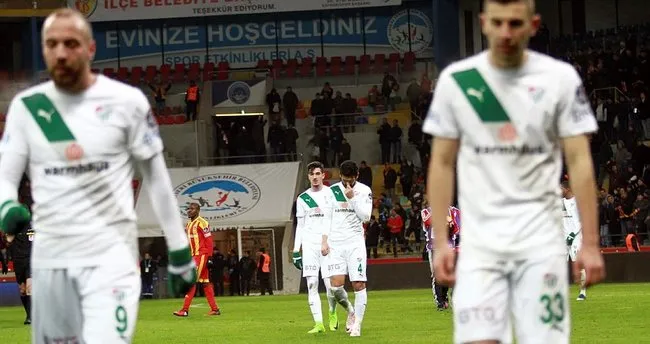 Bursaspor’da 2 futbolcu kadro dışı
