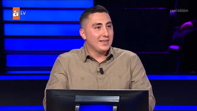 Kim Milyoner Olmak İster’de genç yarışmacı herkesi şaşırttı! İlk iki soruda tüm jokerlerini kullandı