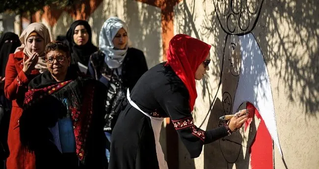 Gazzeli kadınlar savaşların ve ablukanın bedelini ödüyor