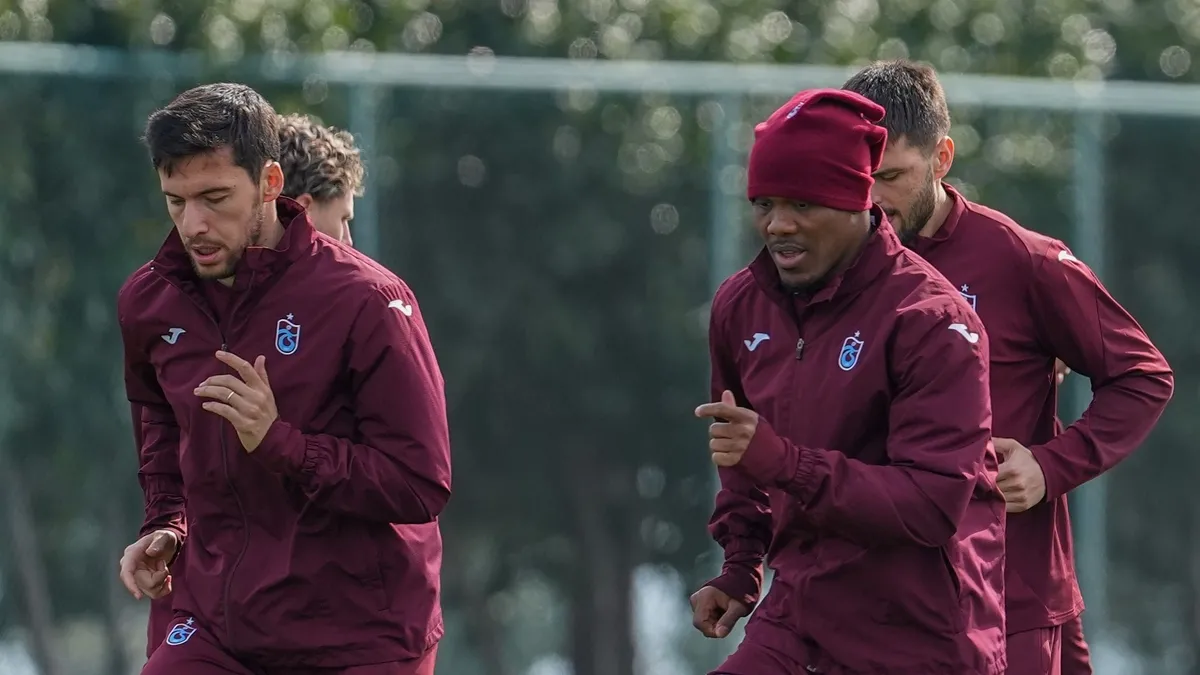 Trabzonspor’da Galatasaray maçı hazırlıkları sürüyor Trabzonspor’da Galatasaray maçı hazırlıkları sürüyor
