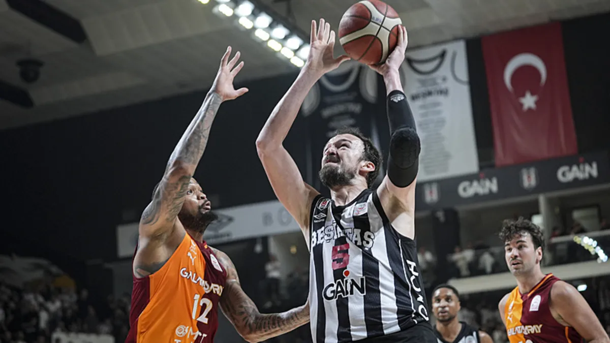 Beşiktaş’tan Galatasaray’a 108 sayı! Seride 1-0 öne geçti… Beşiktaş’tan Galatasaray’a 108 sayı! Seride 1-0 öne geçti…