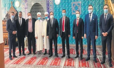 Şehitlerimiz saygıyla anıldı