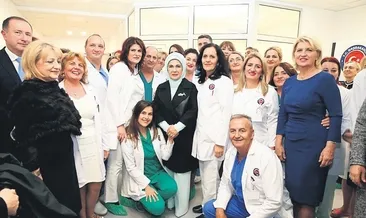 Emine Erdoğan: 14 Mart’ı gönülden kutluyorum