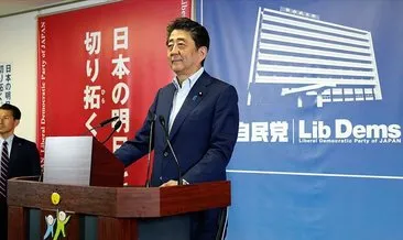 Japonya’da seçim anayasa değişikliğine yetmedi
