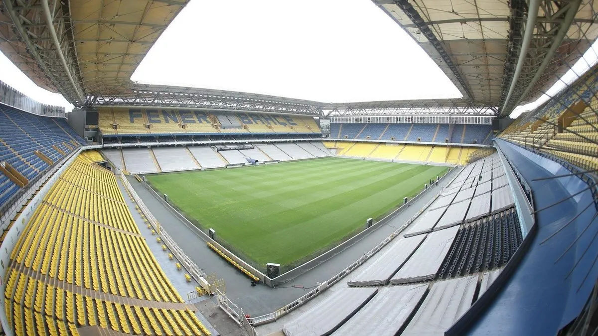 Son dakika: Fenerbahçe stadının ismi değişecek! Burak Çağlan Kızılhan açıkladı...