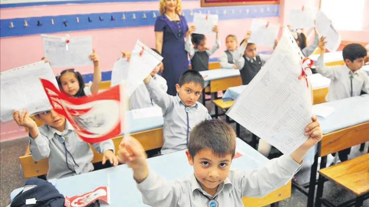 Milyonlarca öğrenci yaz tatiline giriyor