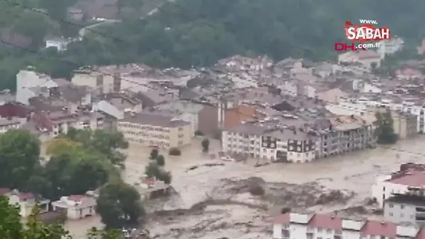Kastamonu'da Bozkurt ilçesi sele teslim oldu | Video