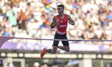 Ersu Şaşmaz sırıkla atlamada 5. oldu!
