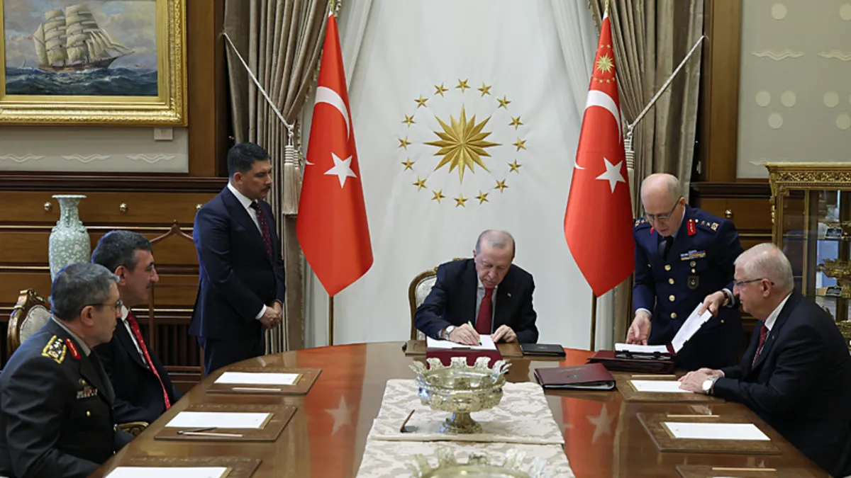 Yüksek Askeri Şura Kararları Onaylandı: Hava Kuvvetleri'nin Başına Orgeneral Rafet Dalkıran Getirildi