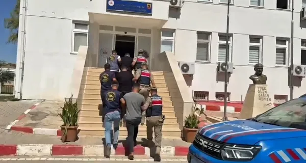 film-gibi-operasyon-telefonlari-kirdilar-misir-tarlasina-kactilar-1790163586482.jpg
