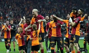 Galatasaray’da 20 futbolcuyu ilk şampiyonluk heyecanı sardı!