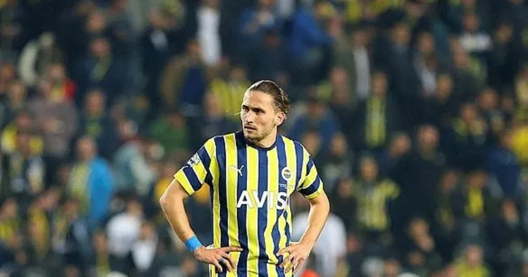 Son dakika Fenerbahçe haberi: İsmail Kartal’dan flaş karar! Crespo stopere...