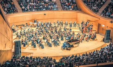CSO’da ’200. yıl’ izdihamı