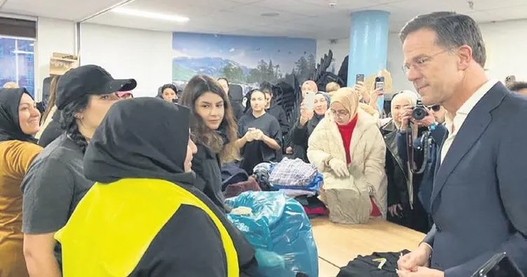 Başbakan Rutte yardım merkezinde