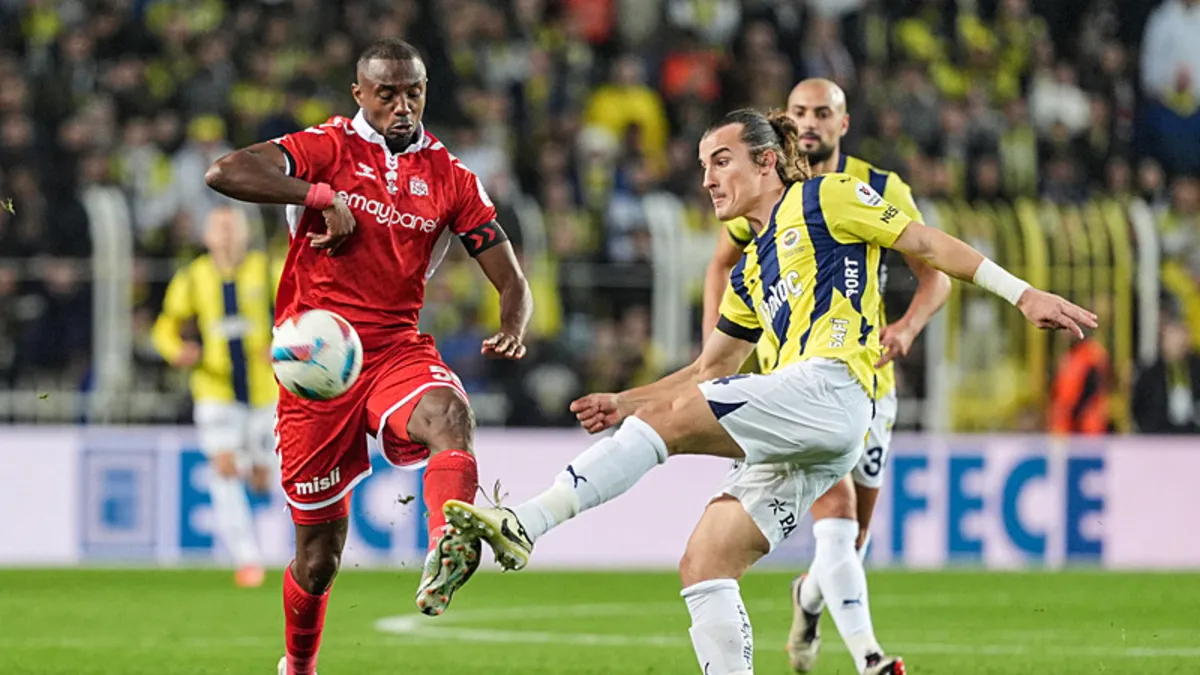 Çağlar Söyüncü, milli takım aday kadrosundan çıkarıldı Çağlar Söyüncü, milli takım aday kadrosundan çıkarıldı