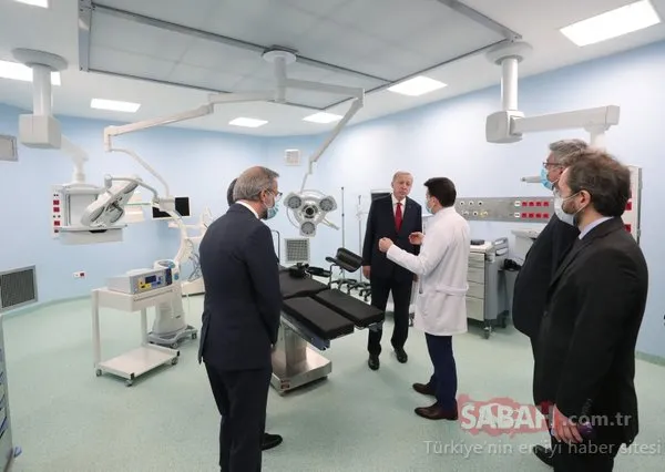 Başkan Erdoğan tek tek inceledi! Sancaktepe'deki Prof. Dr. Feriha Öz Acil Durum Hastanesi açıldı