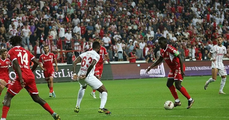 Süper Lig’de Gaziantep Samsunspor’u mağlup etti! Sumudica 2’de 2 yaptı