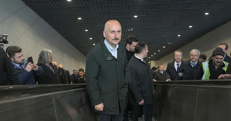 Bakan Karaismailoğlu, Kağıthane-İstanbul Havalimanı engelsiz metrosunun erişimini deneyimledi