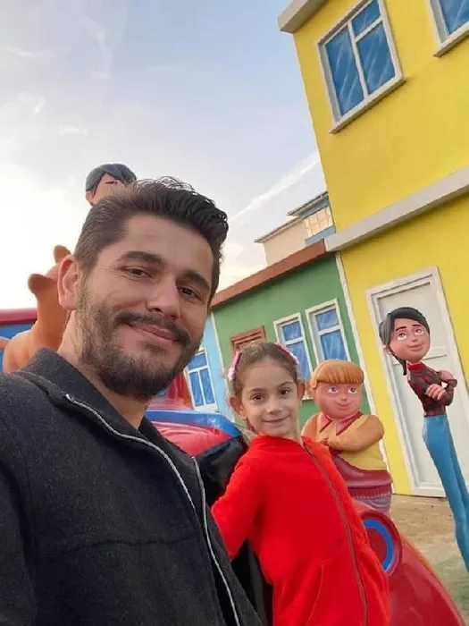 Son dakika | Pendik'te baba vahşeti! 7 yaşındaki kızının boğazını kesti