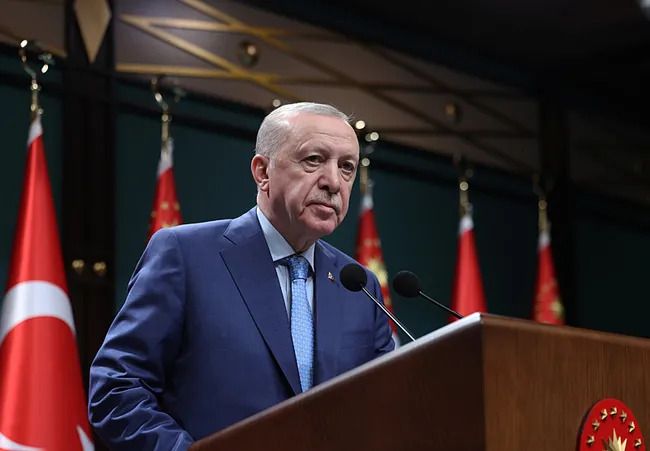 son-dakika-baskan-erdogandan-muhalefete-sert-tepki-ucuz-siyaset-pesinde-kosuyorlar-1779128632335.jpeg SON DAKİKA: Başkan Erdoğan’dan muhalefete sert tepki: Ucuz siyaset peşinde koşuyorlar...
