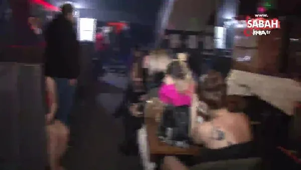 İzmir’de polis baskını düzenlenen gece kulübünde skandal görüntüler | Video