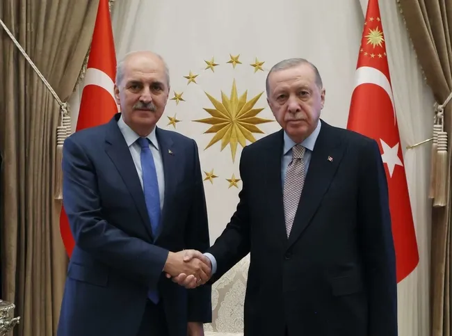 baskan-erdogan-tbmm-baskani-kurtulmusu-kabul-etti-1758035368887.jpg Başkan Erdoğan, TBMM Başkanı Kurtulmuş’u kabul etti!