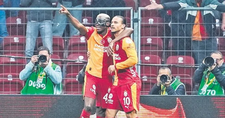 Osimhen tamam sıra Sane’de