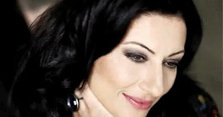 Üçüncü kez kansere yakalanan Gülay’dan yeni haberler geldi! 51 yaşındaki şarkıcı vasiyetini hazırlattı
